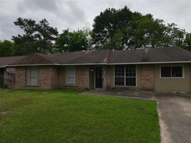 Building Photo - 7619 Kellwood Dr