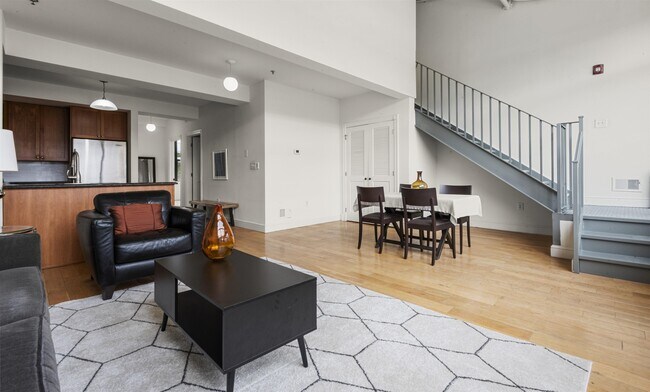 Foto del edificio - 300 Communipaw Ave