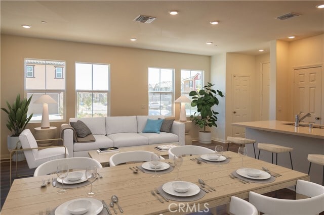 Building Photo - 3935 E Carmel Privado