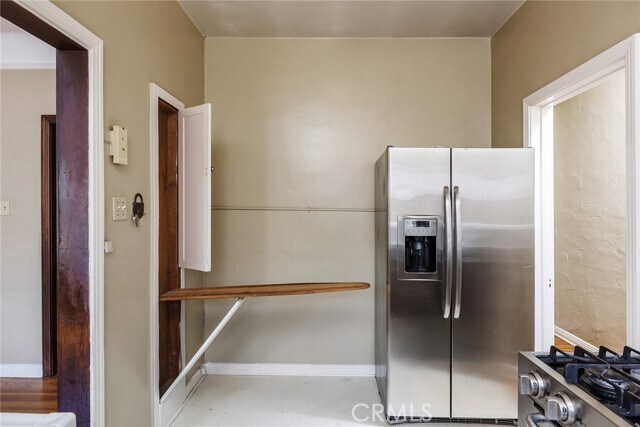 Foto del edificio - 1136 Bennett Ave
