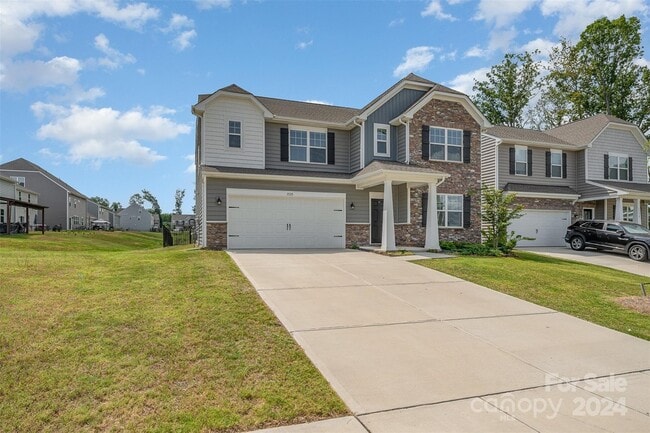 Building Photo - 15115 Moulin Court Dr