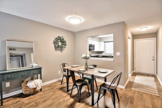 Dining Room - The Pops