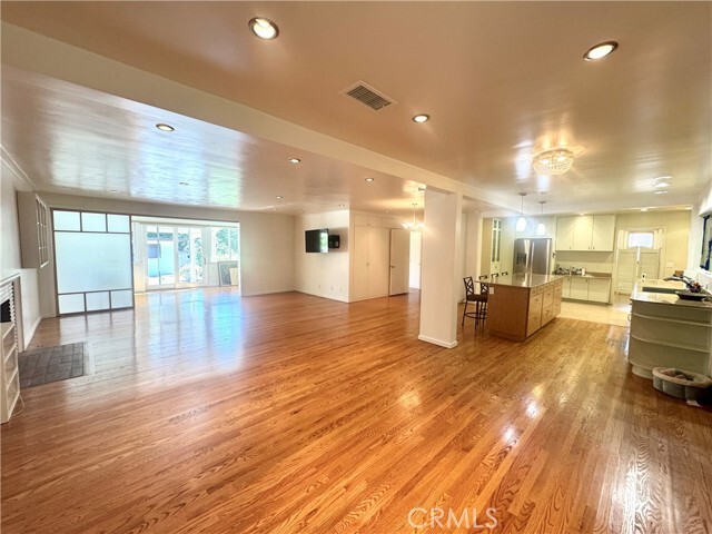 Foto del edificio - 712 W 8th St