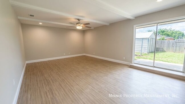 Building Photo - 4620 Itasca St