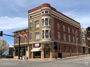 Building Photo - 109 N 8th St
