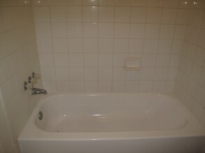 Building Photo - 5811 Crooked Post Rd