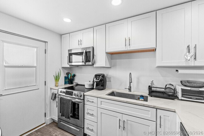 Foto del edificio - 5961 NW 2nd Ave