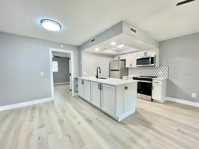 Foto del edificio - 4508 S Oak Dr