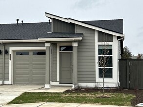 Building Photo - 20665 SE Iron Horse Ln