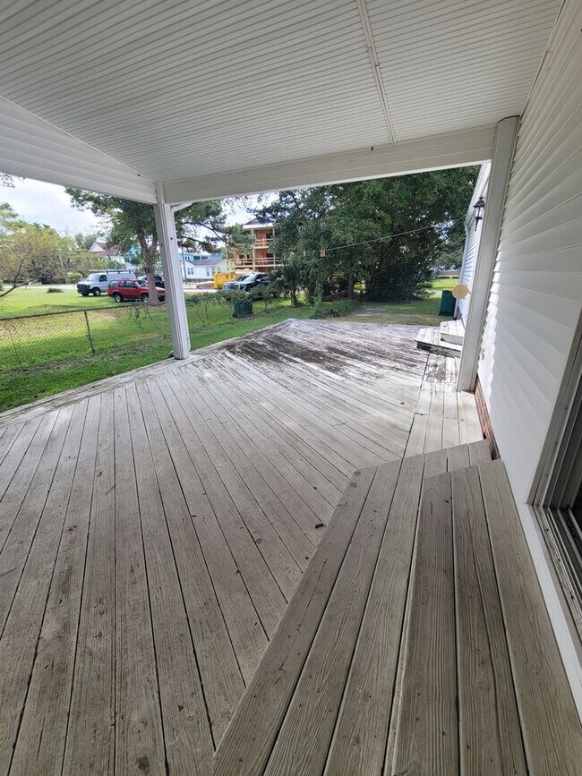 Foto del edificio - 5 Bedroom Beach House