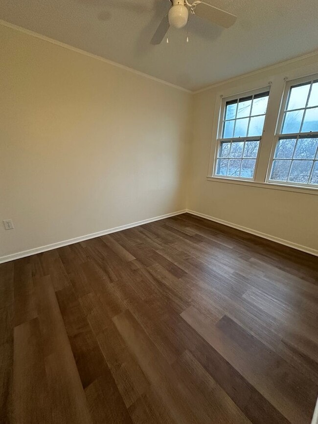 Building Photo - 28 Riley Manor Cir