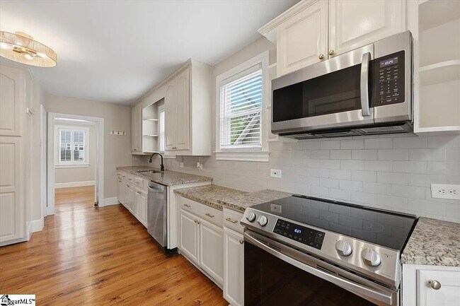 Foto del edificio - 212 Briarcliff Dr