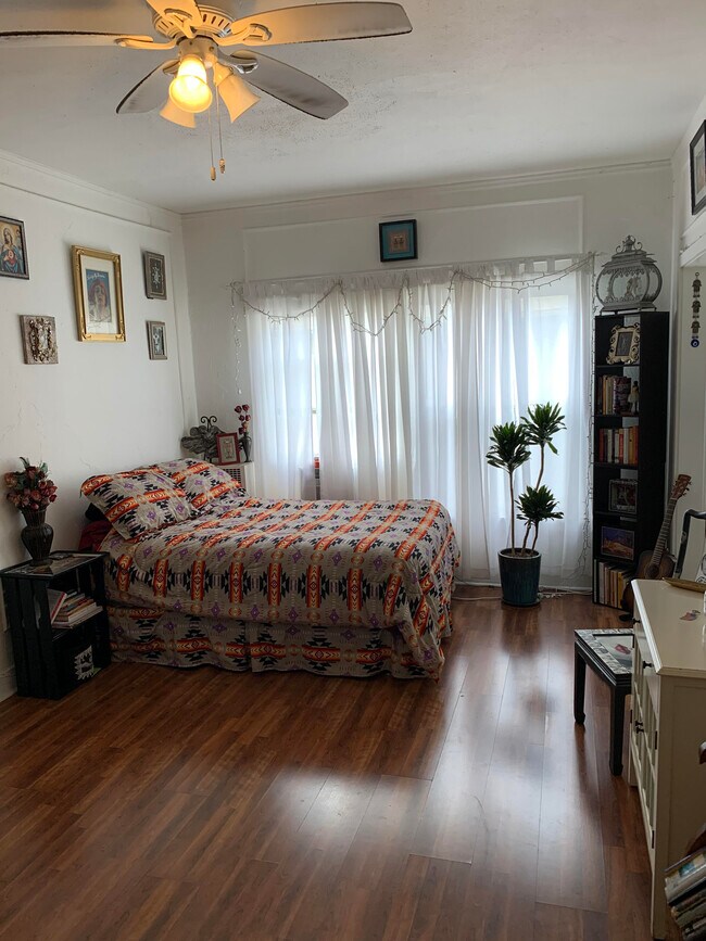 Foto del edificio - 4604 Los Feliz Blvd