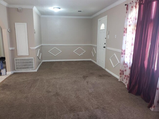 Foto del edificio - 9029 Brandon St