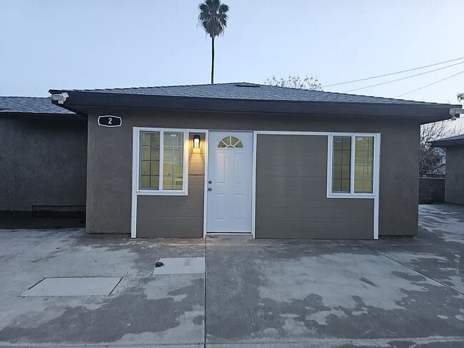 Foto del edificio - 3264 N Stoddard Ave