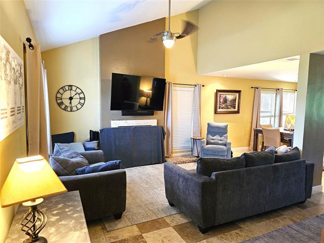 Foto del edificio - 3926 White Oak Ct
