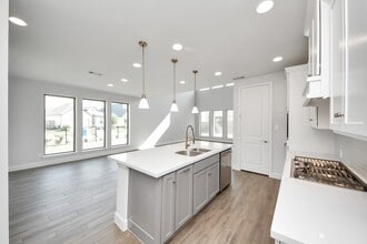 Building Photo - 11430 Bush Clover Dr
