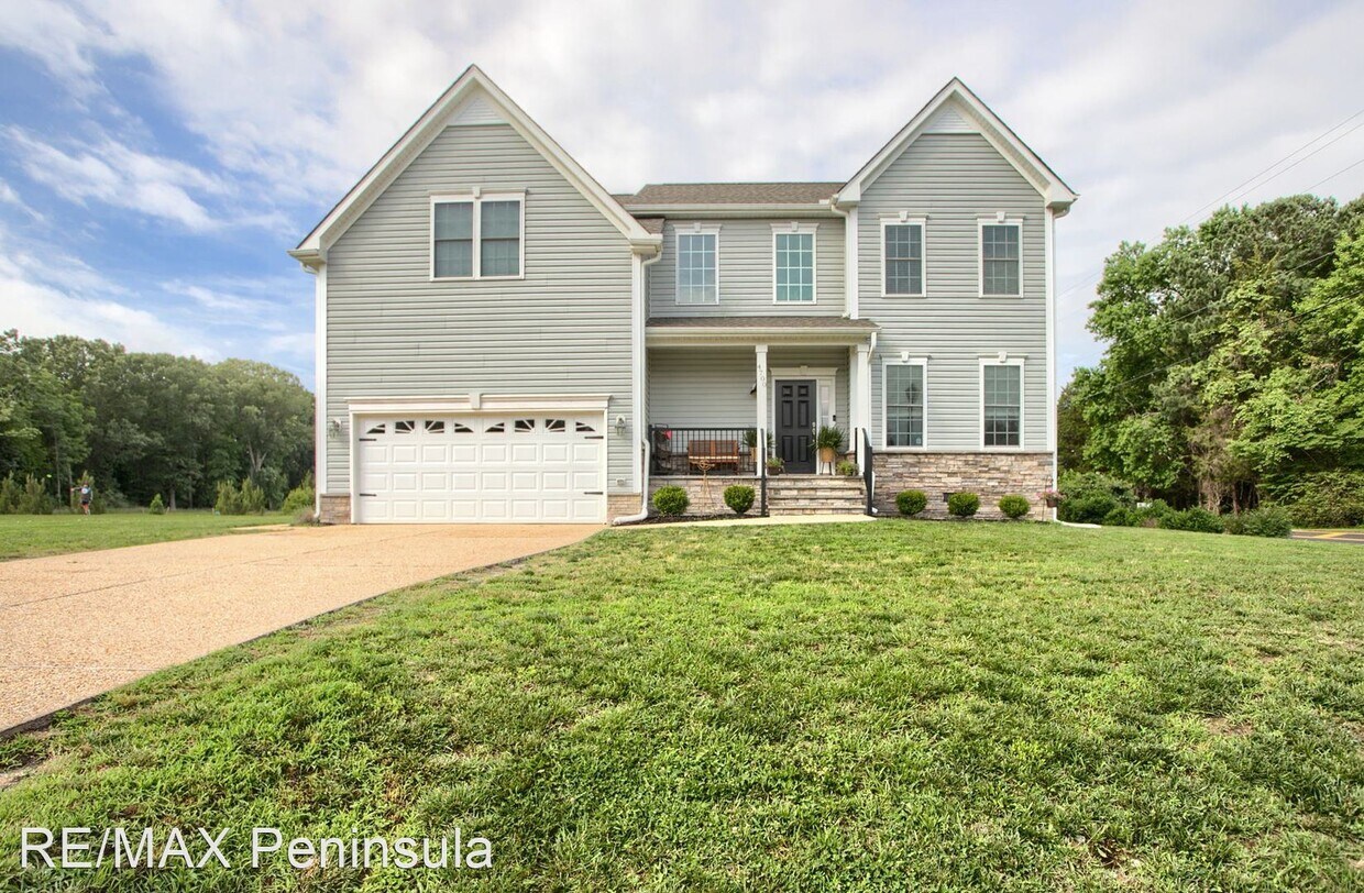 Primary Photo - 4 br, 2.5 bath House - 4700 Pelegs Way