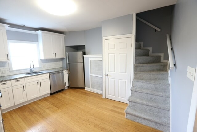 Foto del edificio - 4454 Silverwood St