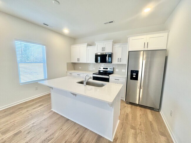 Foto del edificio - NEW 4 br 2.5 ba with loft and private study in the Kensington community READY MAY 2026