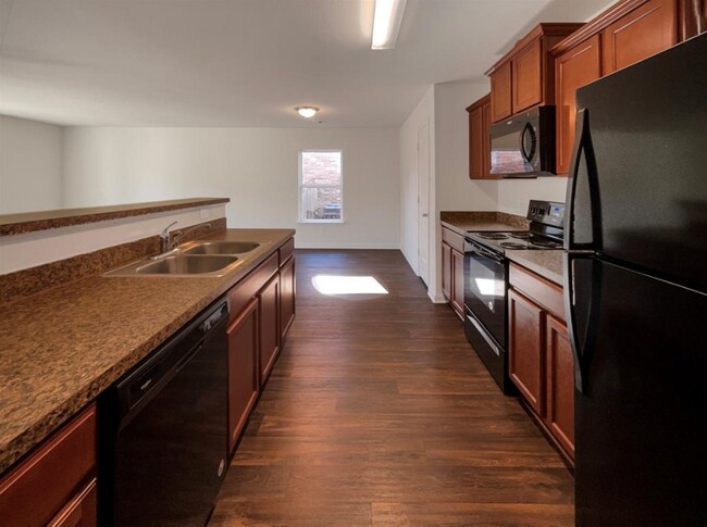 Foto del edificio - 1006 Barrymore Ln