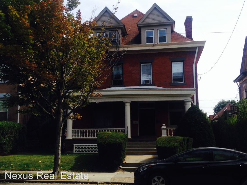 Primary Photo - 303 S Negley Ave