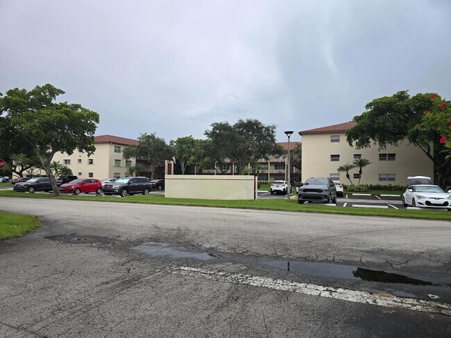 Foto del edificio - 151 SW 134th Way