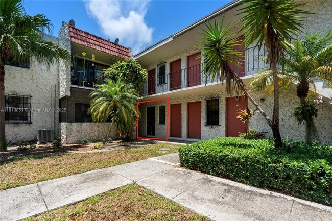 Foto del edificio - 8701 SW 141st St