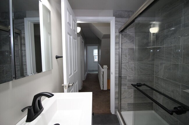 Foto del edificio - 249 Dilworth St