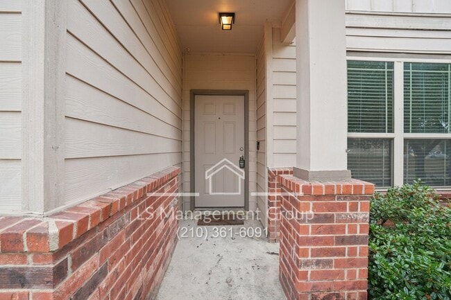 Building Photo - 6018 Upland View