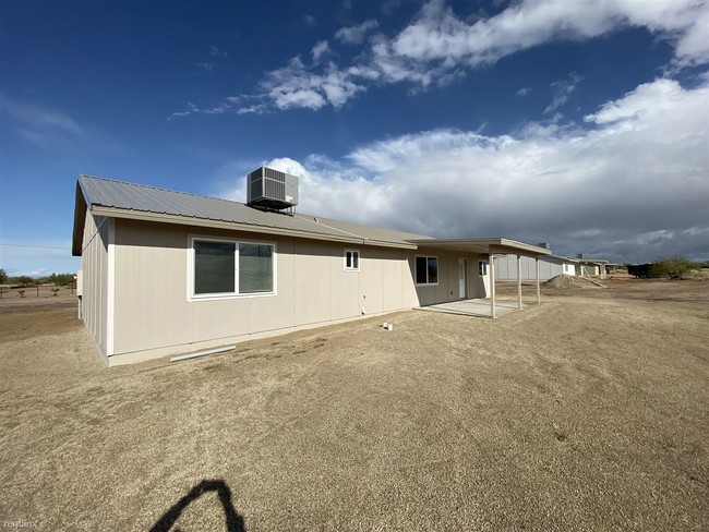 Building Photo - 3 br, 2 bath House - 24899 East Chaplain Lane