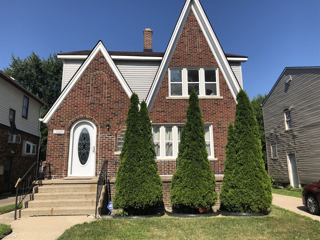 Foto principal - 4 br, 2.5 bath House - 3920 Devonshire Rd