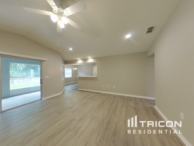 Building Photo - 167 Sandhill Crane Lane Lake Alfred FL