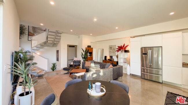 Building Photo - 2496 S Centinela Ave