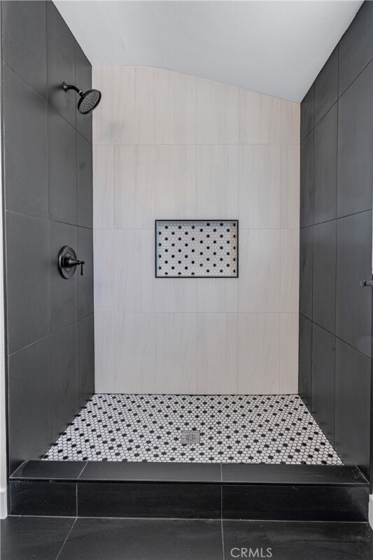 Foto del edificio - 6261 Homewood Ave