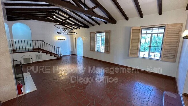 Foto del edificio - 2108 Alta Vista Dr