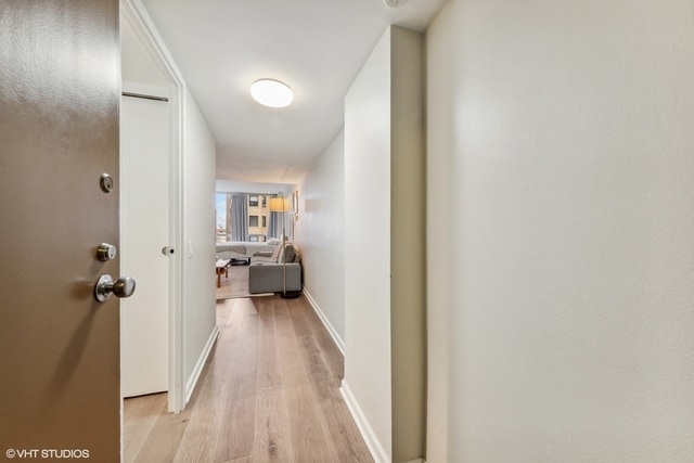 Foto del edificio - 2400 N Lakeview Ave