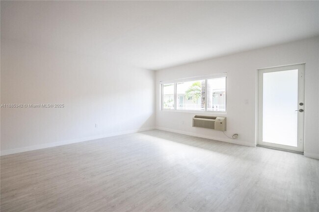 Foto del edificio - 1185 98th St