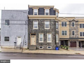 Building Photo - 4415 Manayunk Ave
