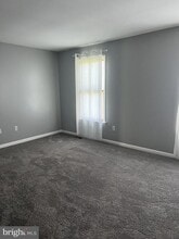Building Photo - 809 W Farrow Ct