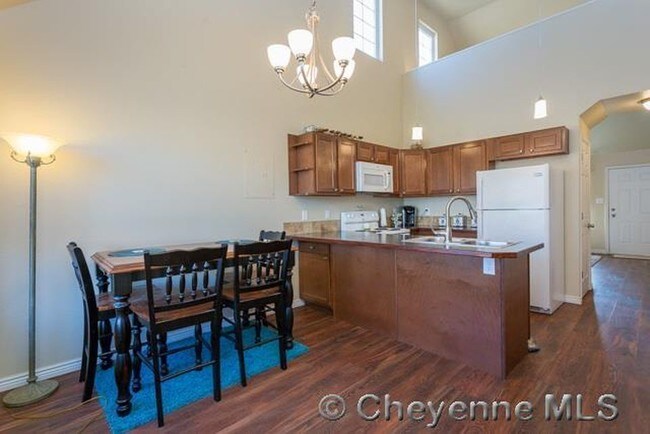 Foto del edificio - 1025 Hacienda Ct