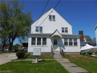 Building Photo - 207 Eagle St
