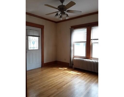Foto del edificio - 357 Grove St