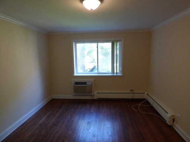 Foto del edificio - 6037 N Rockwell St