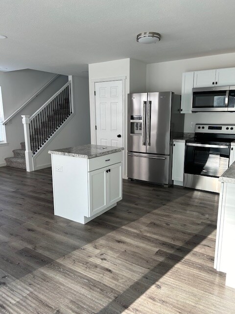 Foto del edificio - 2740 L St SW