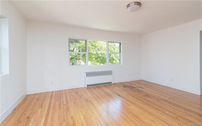 Building Photo - 106 Sweetfield Cir