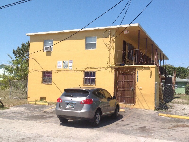 Primary Photo - 1459 NW 60th St