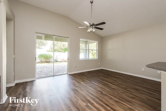 Building Photo - 4609 Gateway Blvd