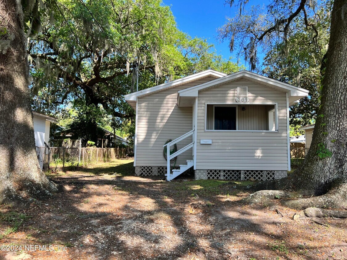 Primary Photo - 361 Broward St