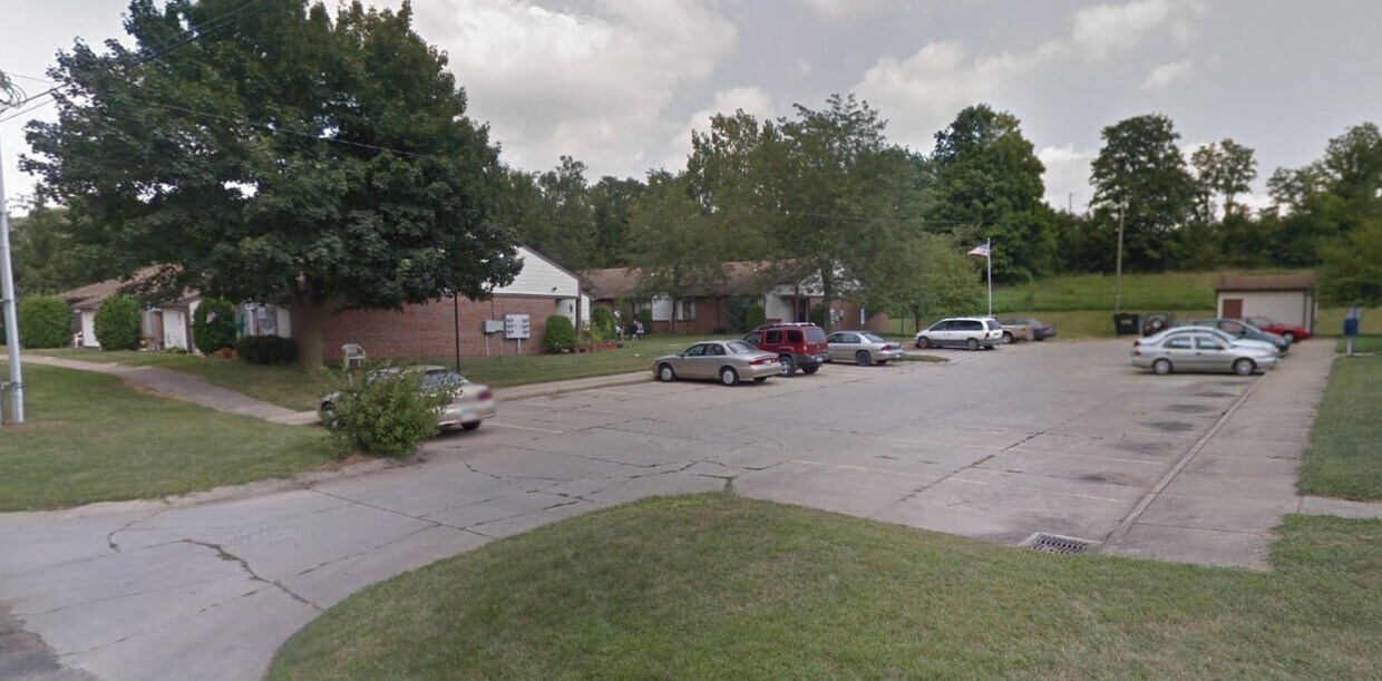 Foto del edificio - 366 S Railroad St